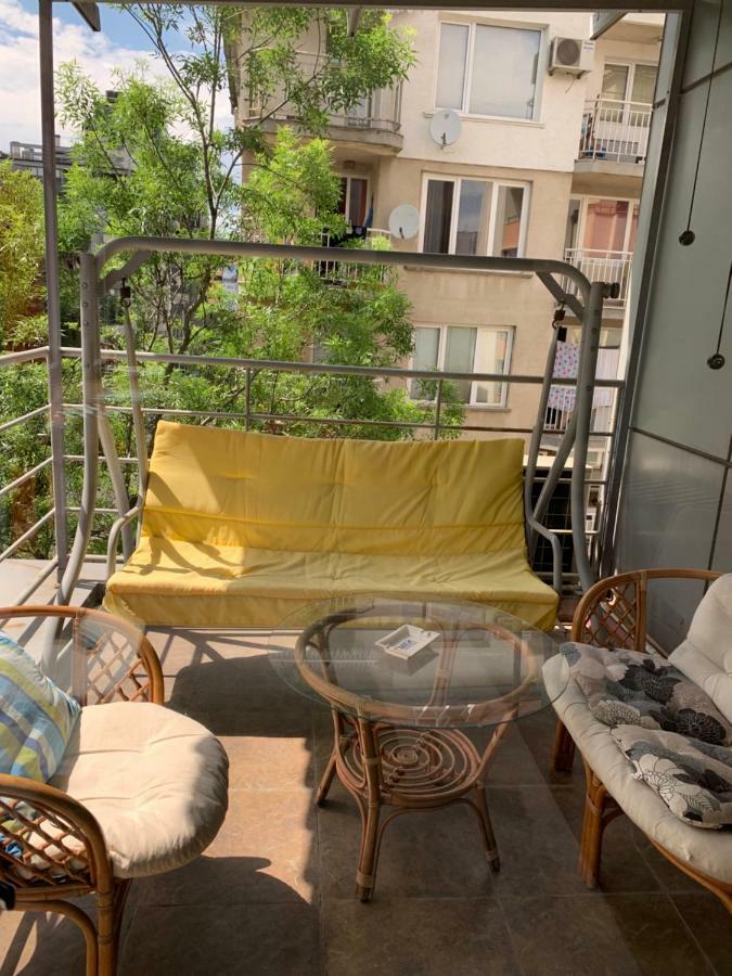 Lilia 3 Self-Check In Apartment With Hot Water Despite Prevention In The Neighborhood, Food And Drink Shop Open Until 10 Pm And Free Parking Area Next Ot 24 Hours Food And Drink Shop And Free Parking Area Sófia Exterior foto