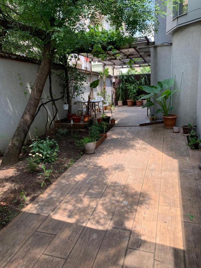 Lilia 3 Self-Check In Apartment With Hot Water Despite Prevention In The Neighborhood, Food And Drink Shop Open Until 10 Pm And Free Parking Area Next Ot 24 Hours Food And Drink Shop And Free Parking Area Sófia Exterior foto